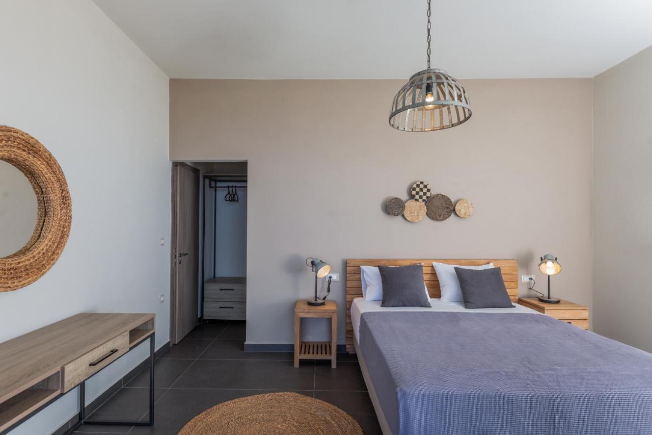 Brand New Villa Lefka With Private Pool At Platies Plateies Bagian luar foto
