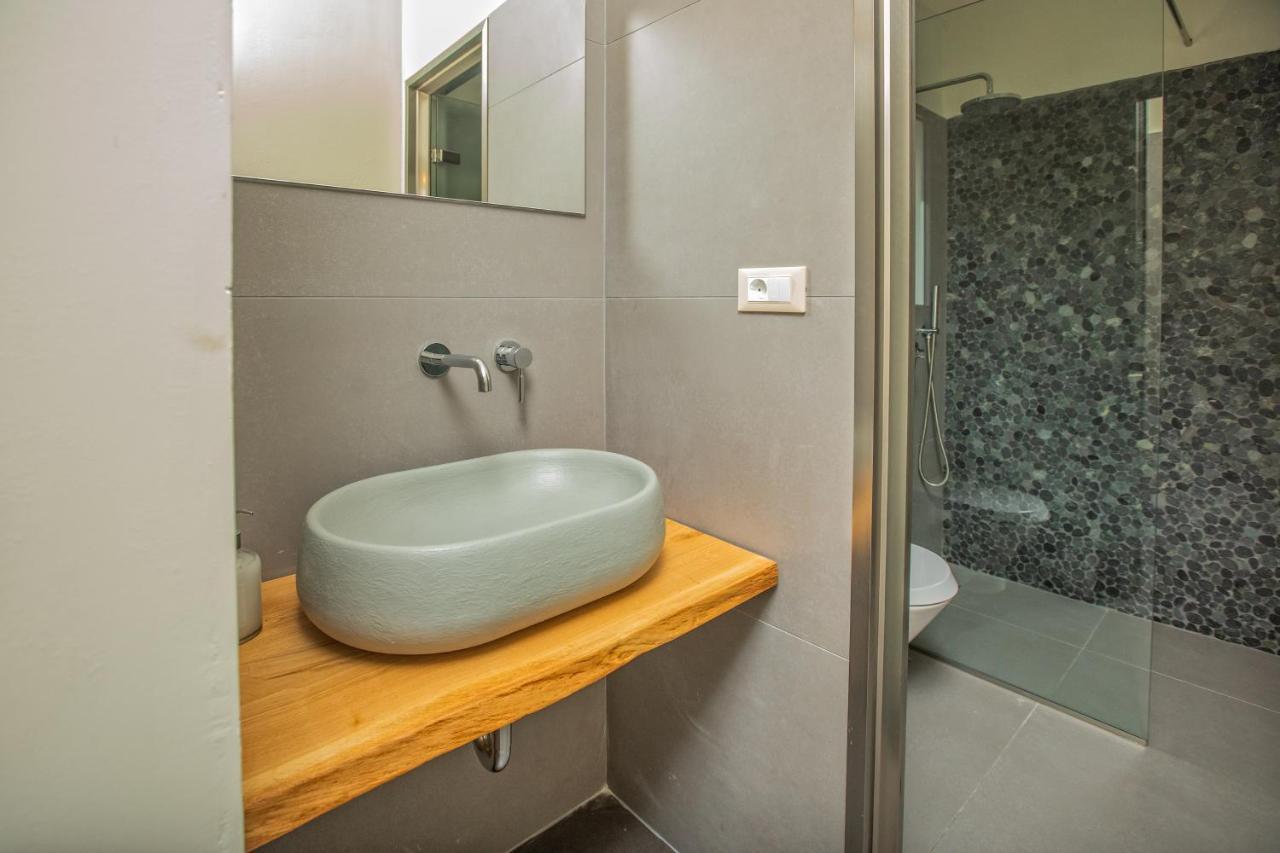 Brand New Villa Lefka With Private Pool At Platies Plateies Bagian luar foto